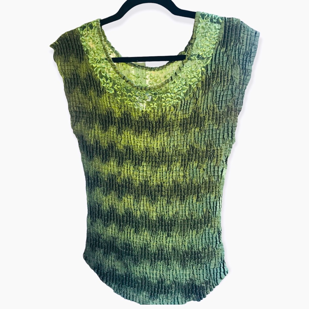 NICOLA Sleeveless Wrinkle Free Blouse Sz M